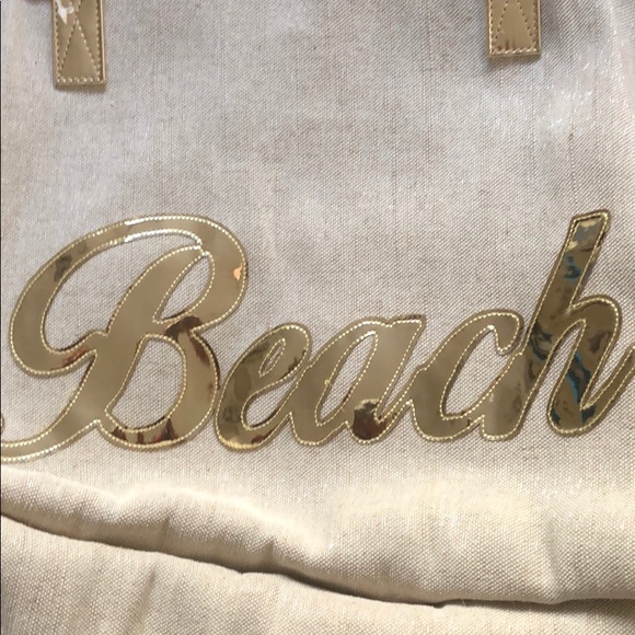 NWT: canvas beach tote - Picture 2 of 3
